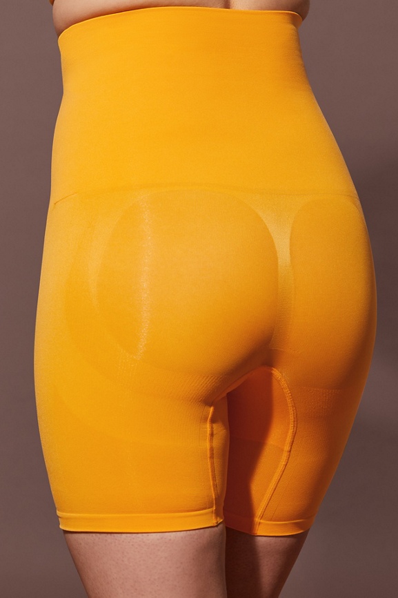 Nearly Naked Shaping Ultra High Waist Short