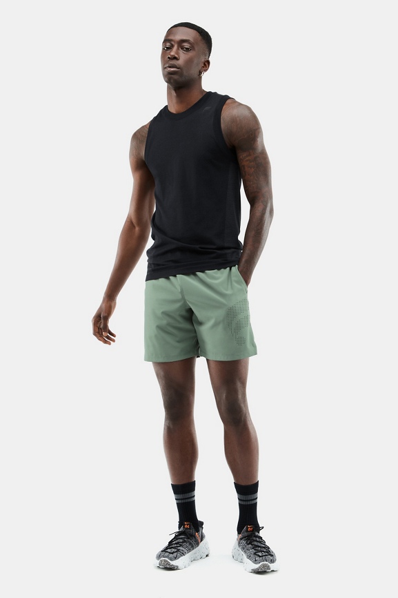 Fabletics Men's The Fundamental Short, Workout, Running, Training, Gym,  Yoga, Ultra Lightweight, Athletic : : Clothing, Shoes & Accessories