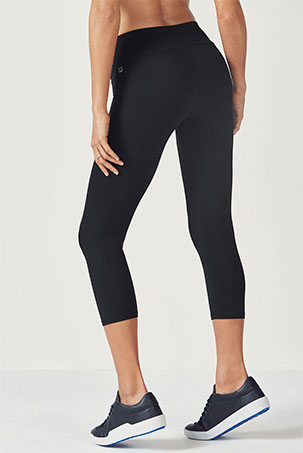 Affordable Women’s Yoga & Workout Clothes | Fabletics by Kate Hudson