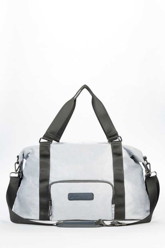 white gym bag