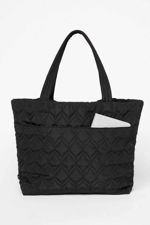 The Large Quilted Tote - Fabletics Canada