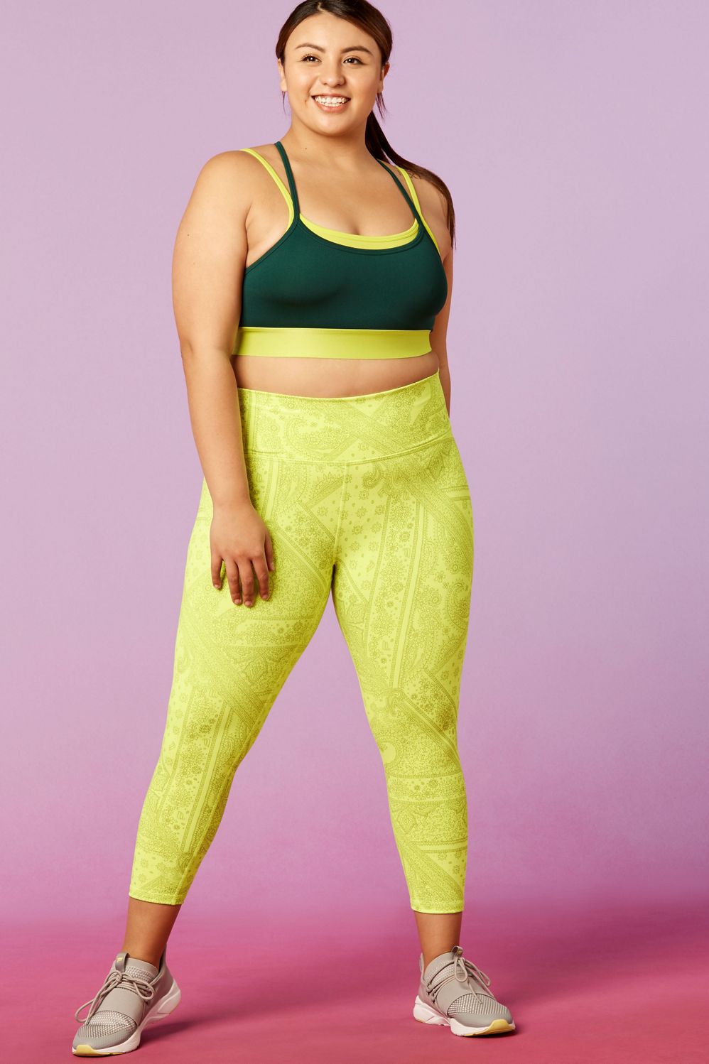 Fabletics Indy Seamless Sports Bra & Leggings Set  Sports bra and  leggings, Seamless sports bra, Fabletics