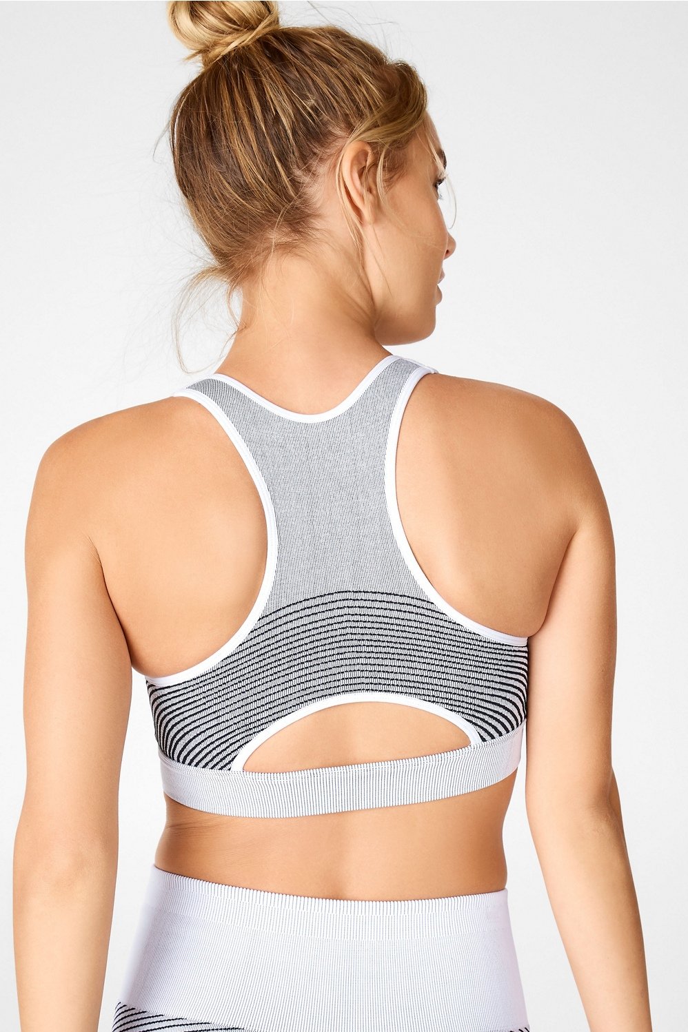 Fabletics Inspire Seamless Panel Sports Bra in Soft Heather Gray Size XL  NWT - $30 New With Tags - From Foxy