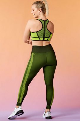 Fabletics Indy Seamless Sports Bra & Leggings Set  Sports bra and  leggings, Seamless sports bra, Fabletics