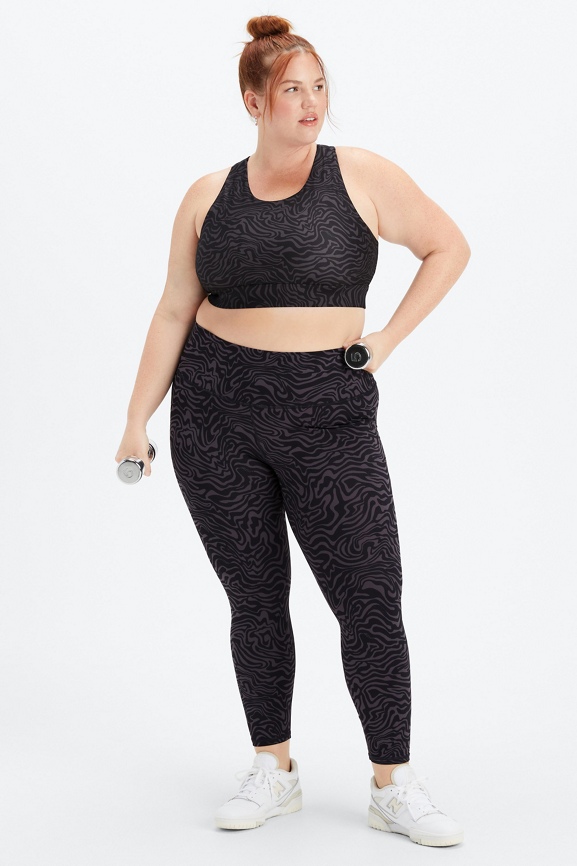 cdn.fabletics.com/media/images/products/BA2253884