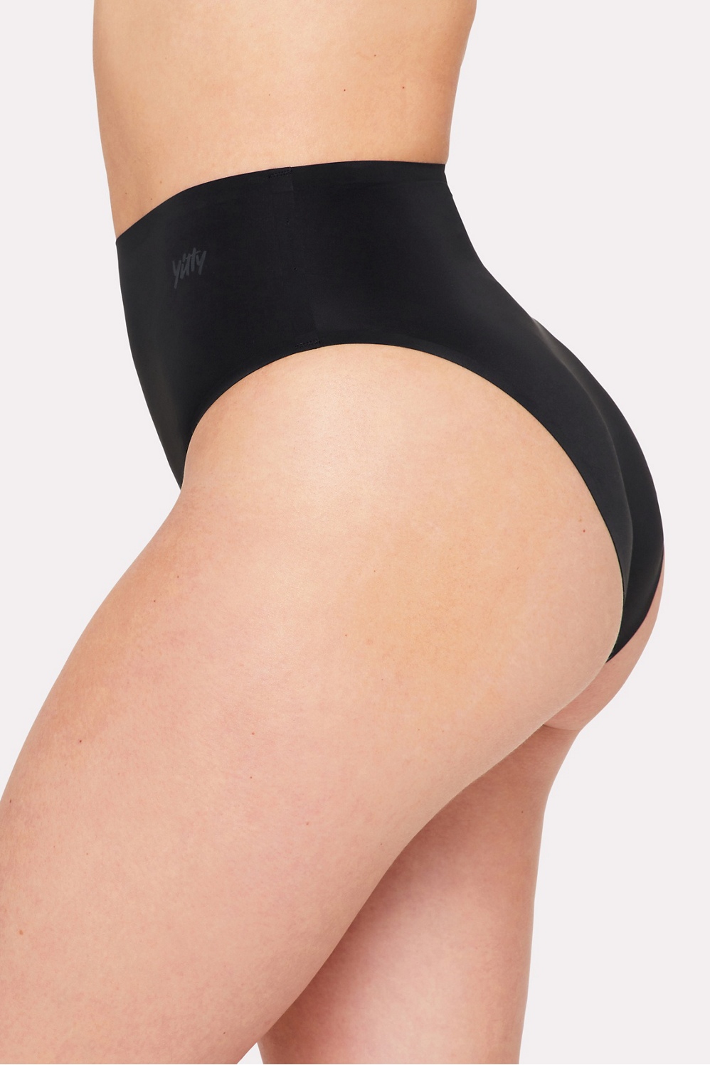Smoothed Reality High Waist Brief - Fabletics