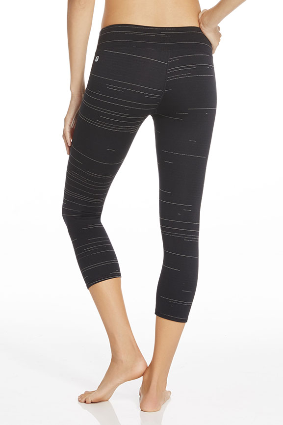 Women's Compression High-Rise Side-Pocket Cropped Leggings, Created for  Macy's
