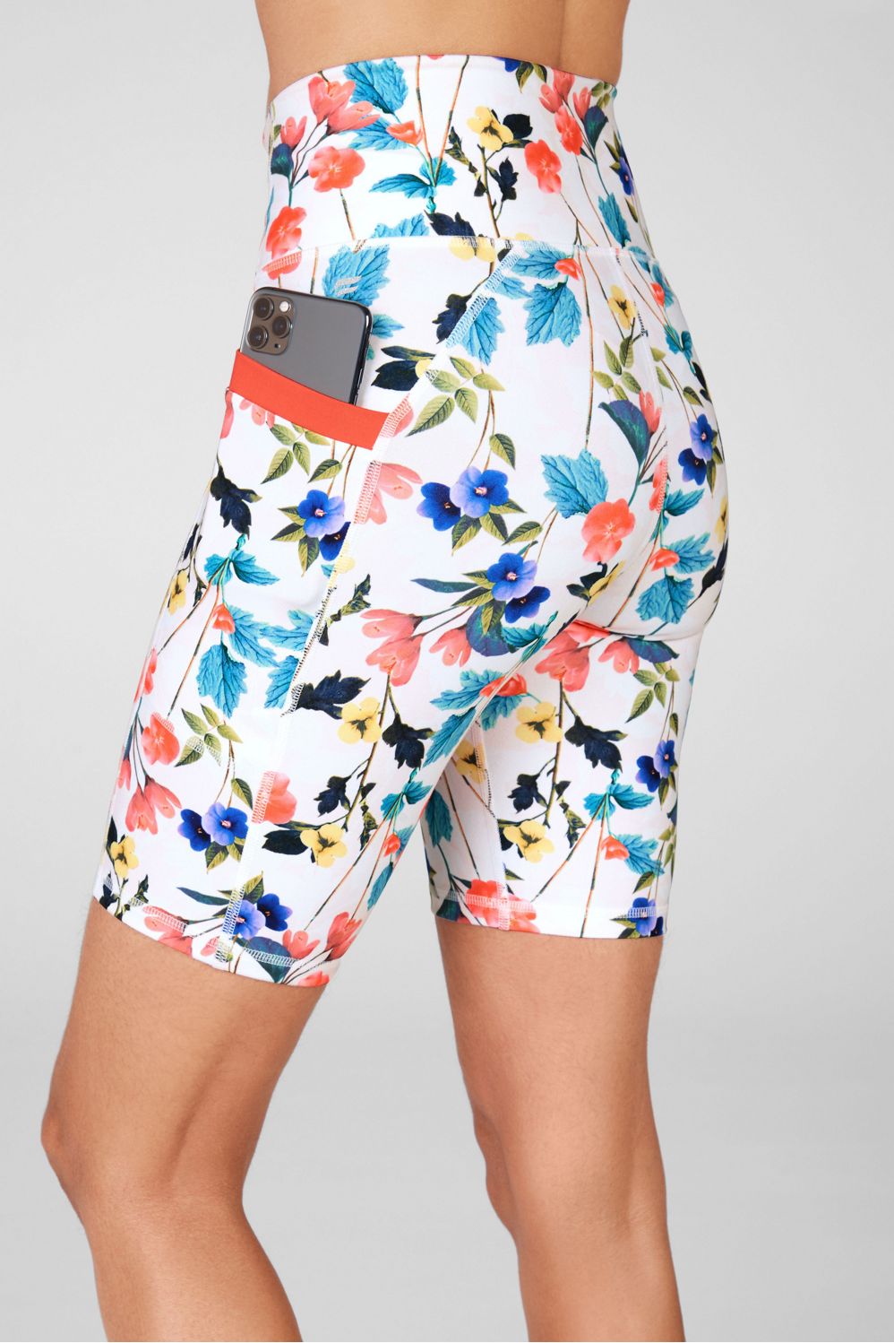 On-The-Go PowerHold® High-Waisted 9'' Short