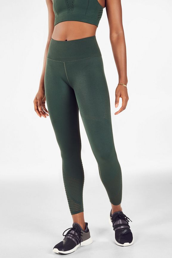 Crunch 3-Piece Outfit - Fabletics