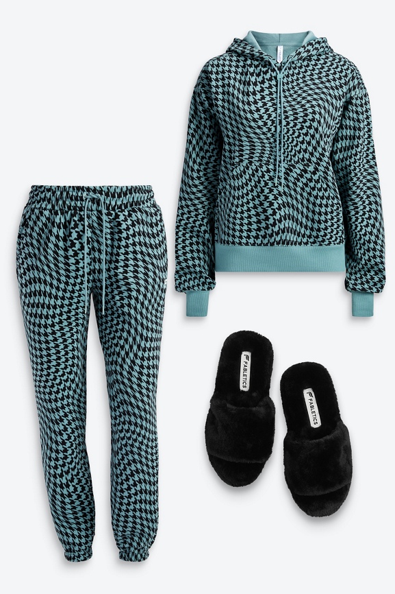 fabletics footwear