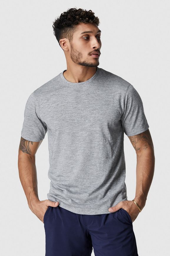 The Front Row Tee - Fabletics