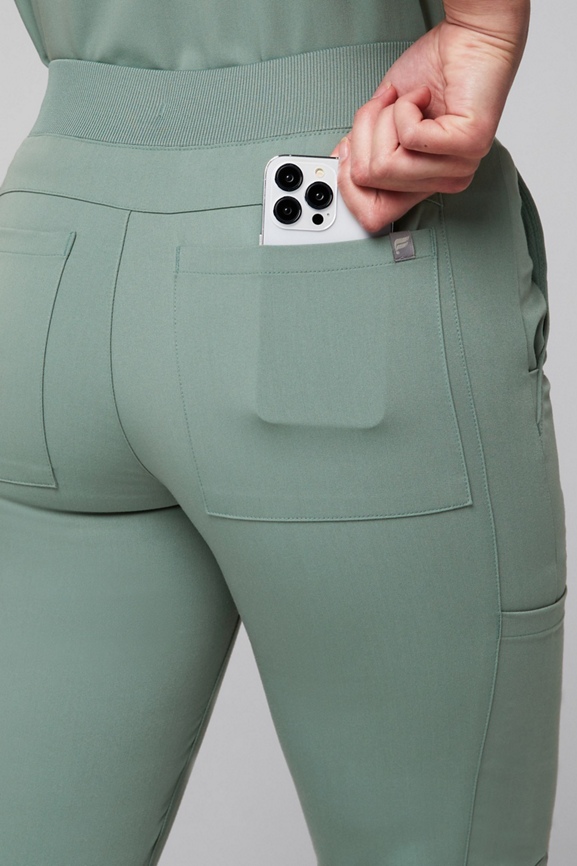 Lululemon on the fly jogger 2, Women's Fashion, Activewear on Carousell