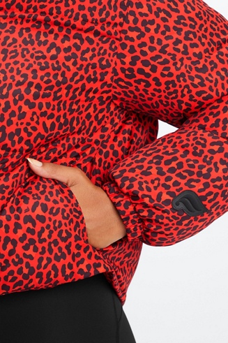 Wander Cropped Puffer Fabletics