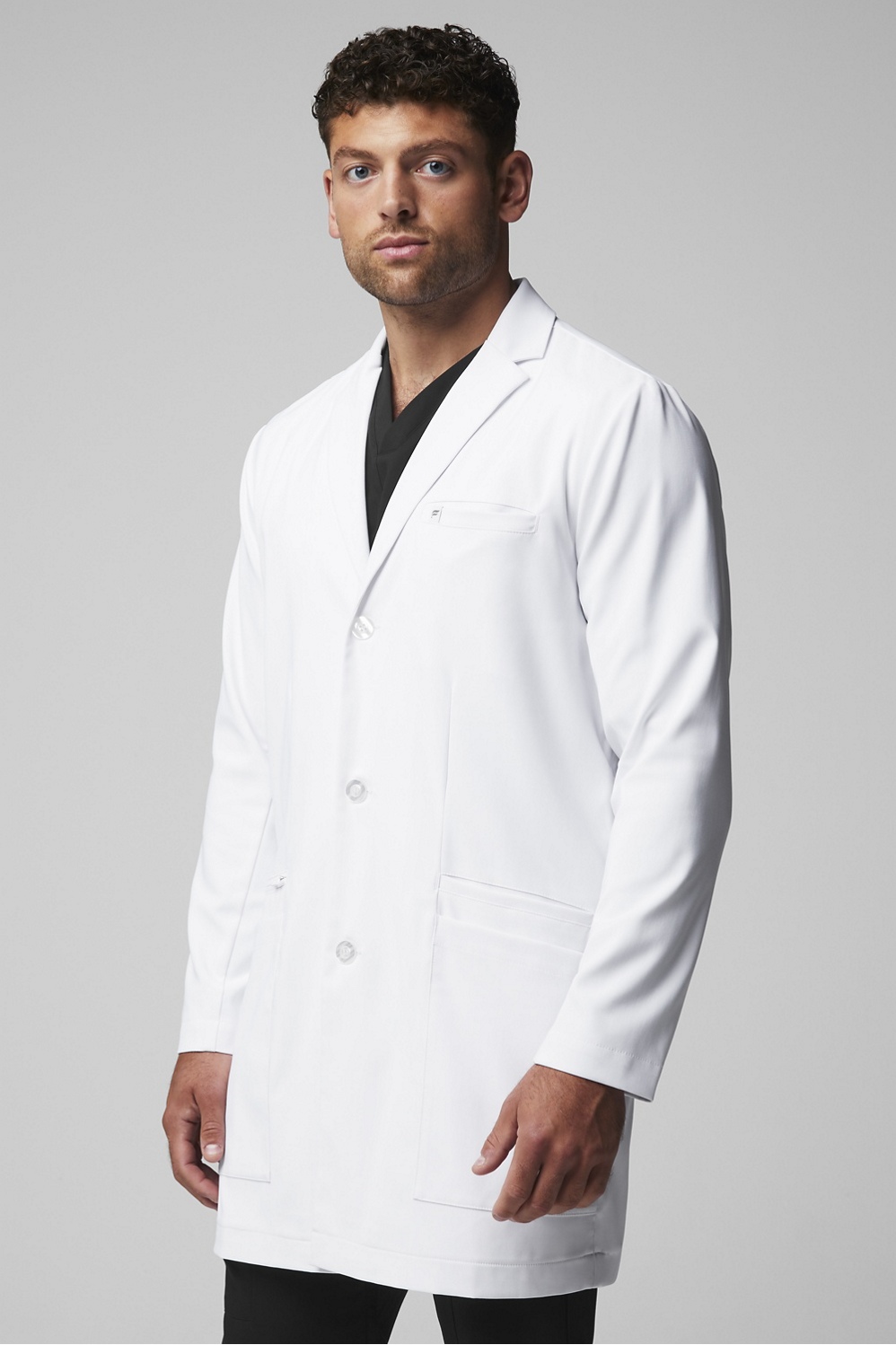 Axis Short Lab Coat - Fabletics