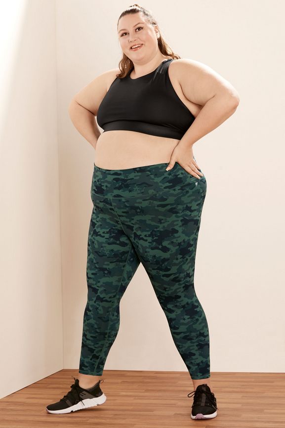 Fabletics Powerhold Black Gray Green Camo Leggings, XL (Measured/Tag  Removed)