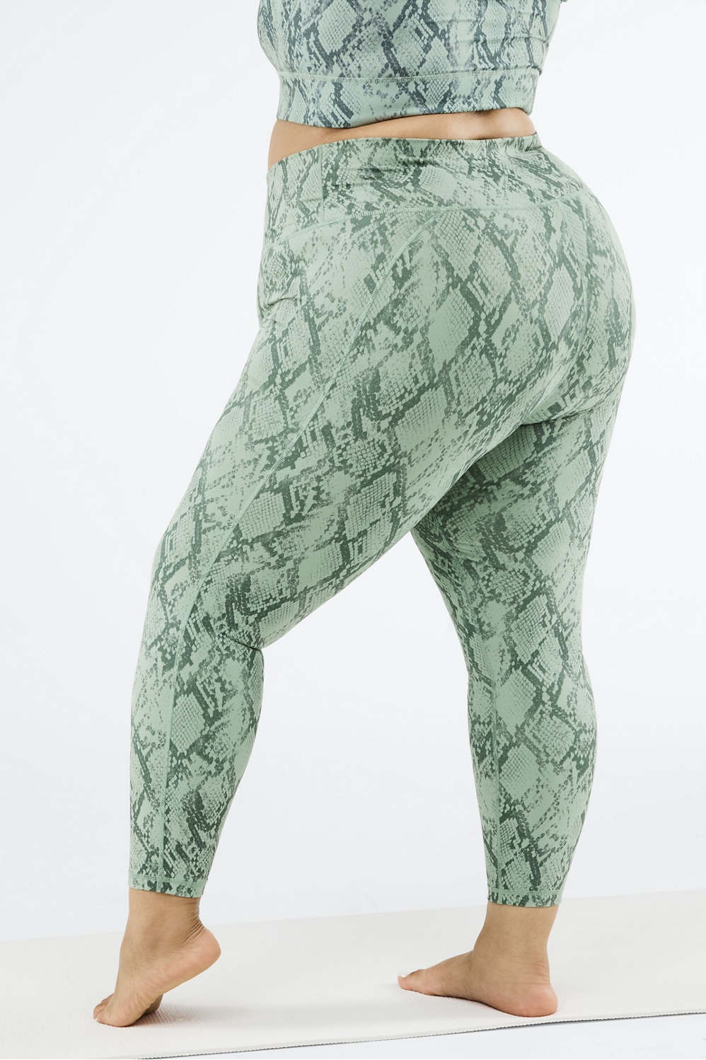 Fabletics leggings snake print  Fabletics leggings, Clothes design, Pants  for women
