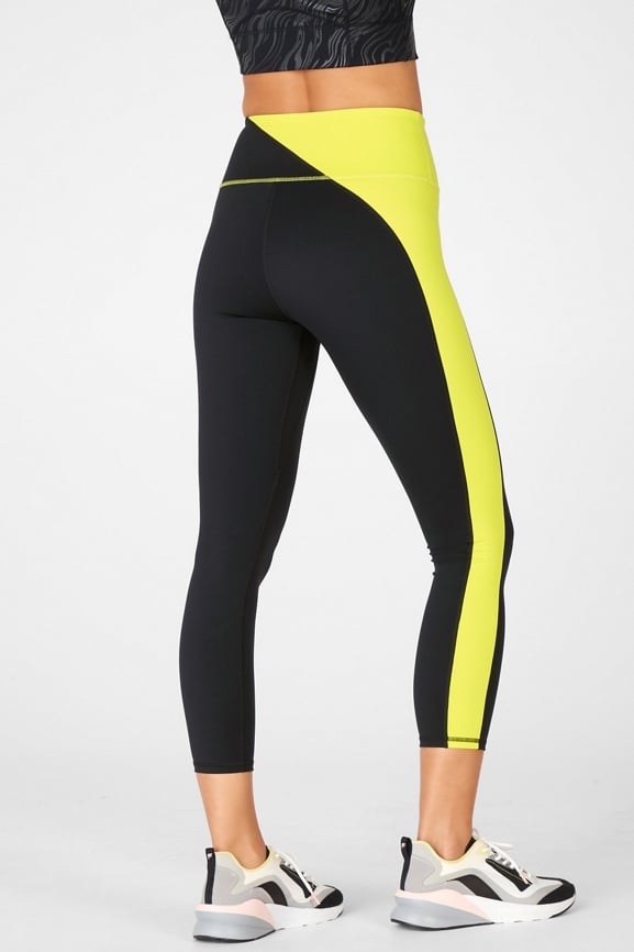 High-Waisted Motion365® Zip Pocket 7/8 - Fabletics