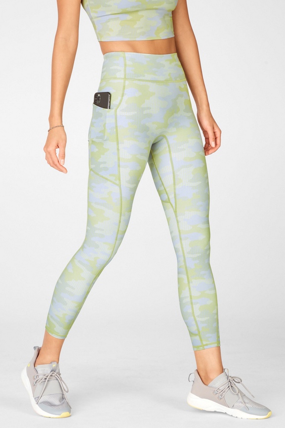 Motion365® High-Waisted 7/8 Legging - Fabletics Canada