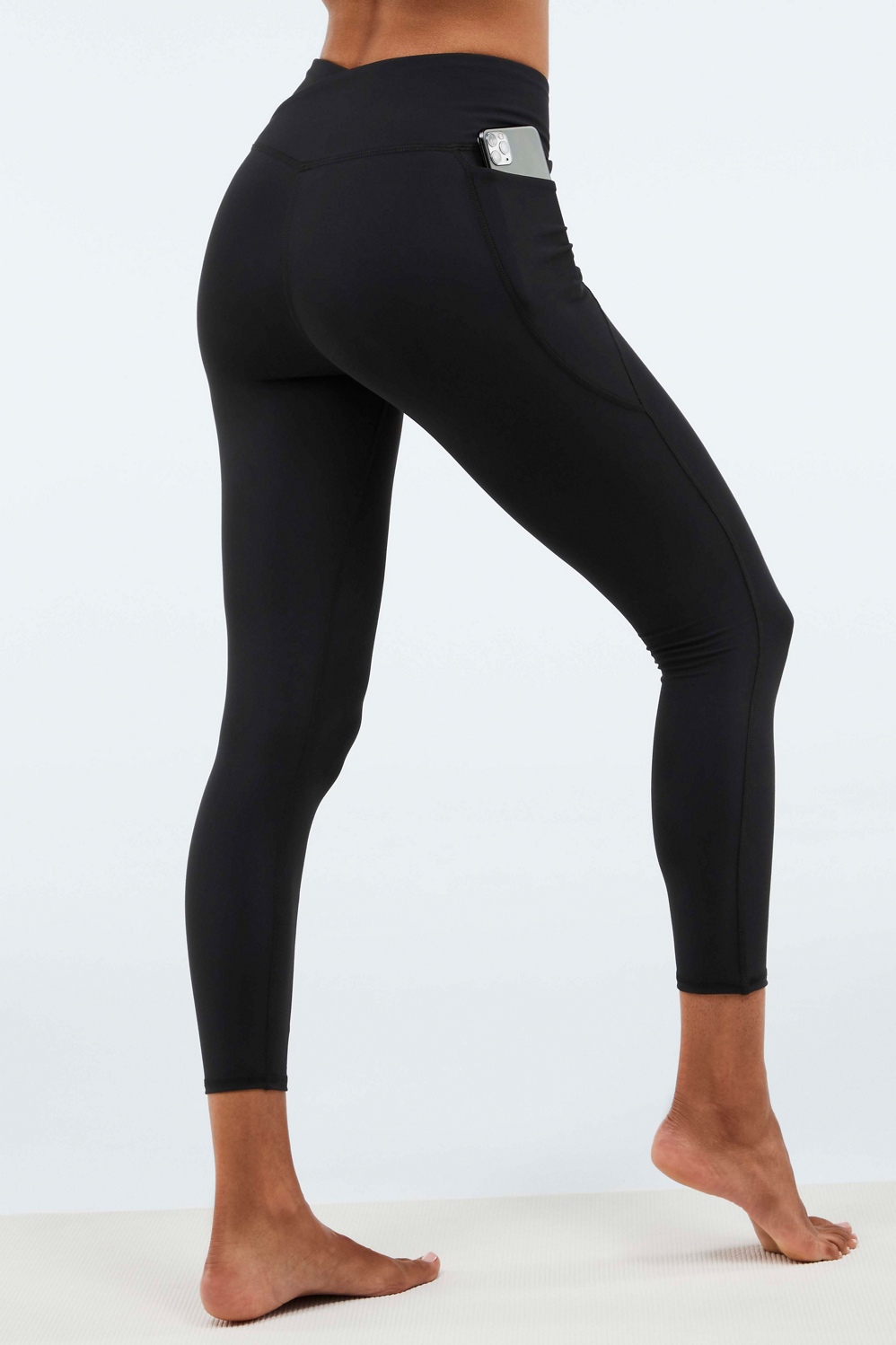 Fabletics Pure Luxe Leggings Athletic Pants Black Side Pockets Plus Size 2X  NEW - $48 New With Tags - From Kaliq
