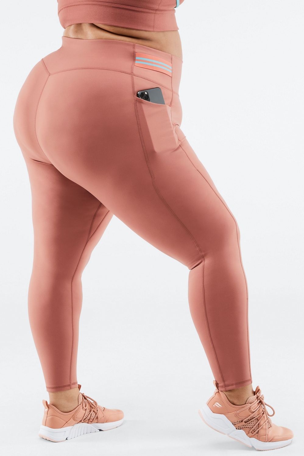 Women's High-Waisted Pocket X-Large Leggings Wild Fable™ St