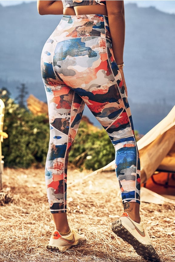 Anywhere Motion365® Ultra High-Waisted 7/8 Legging - Fabletics