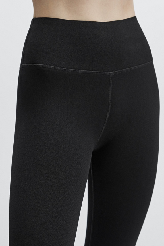 Buy Gap High Waisted 7/8 Leggings from the Gap online shop