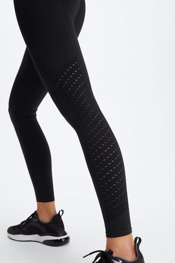 Fabletics Womens Black Sync High Waisted Perforated 7/8 Length Leggings  Size XS