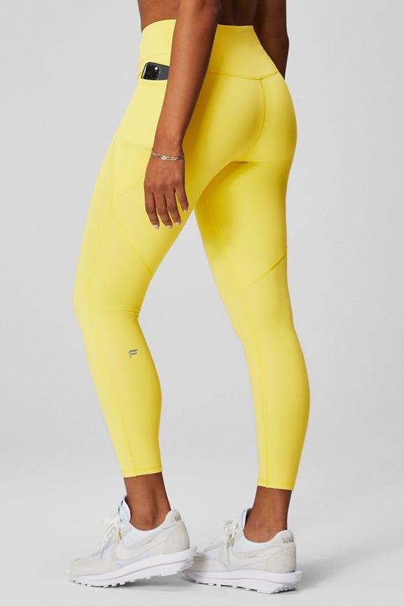 新品 LOW CLASSIC HOLE POINT LEGGINGS レギンス 新品 LOW CLASSIC HOLE POINT LEGGINGS レギンスの通販 by