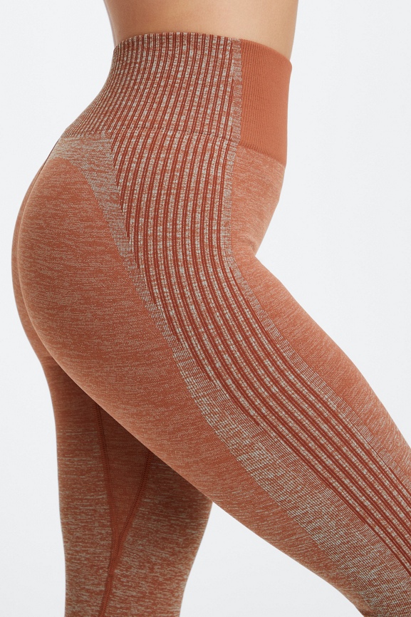 Ombre Seamless Ultra High-Waisted Legging - - Fabletics Canada