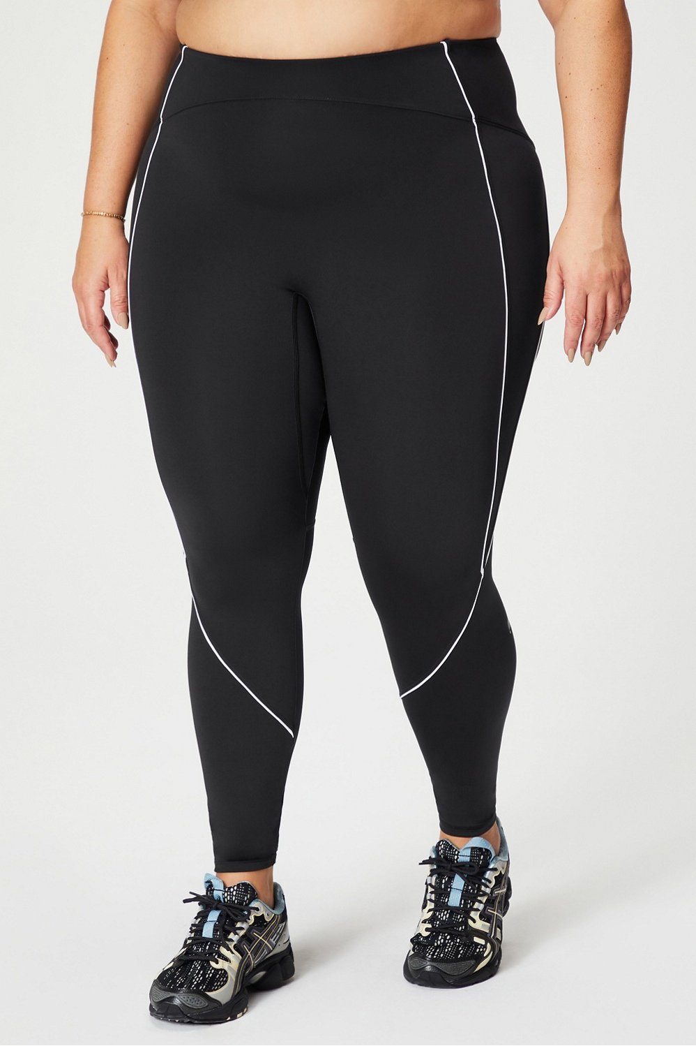 Motion365+ High-Waisted Piped Legging - - Fabletics Canada