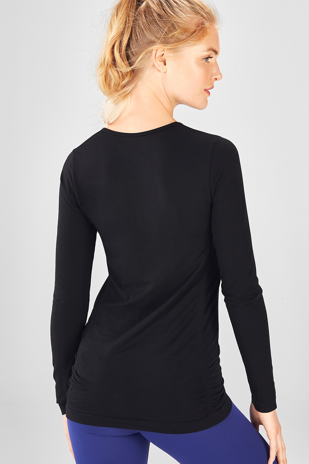Kathie Seamless Ruched Long-Sleeve Top ...
