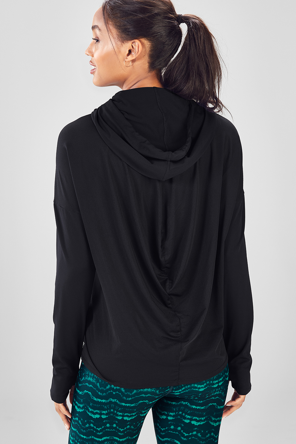 black sweatshirt oversized