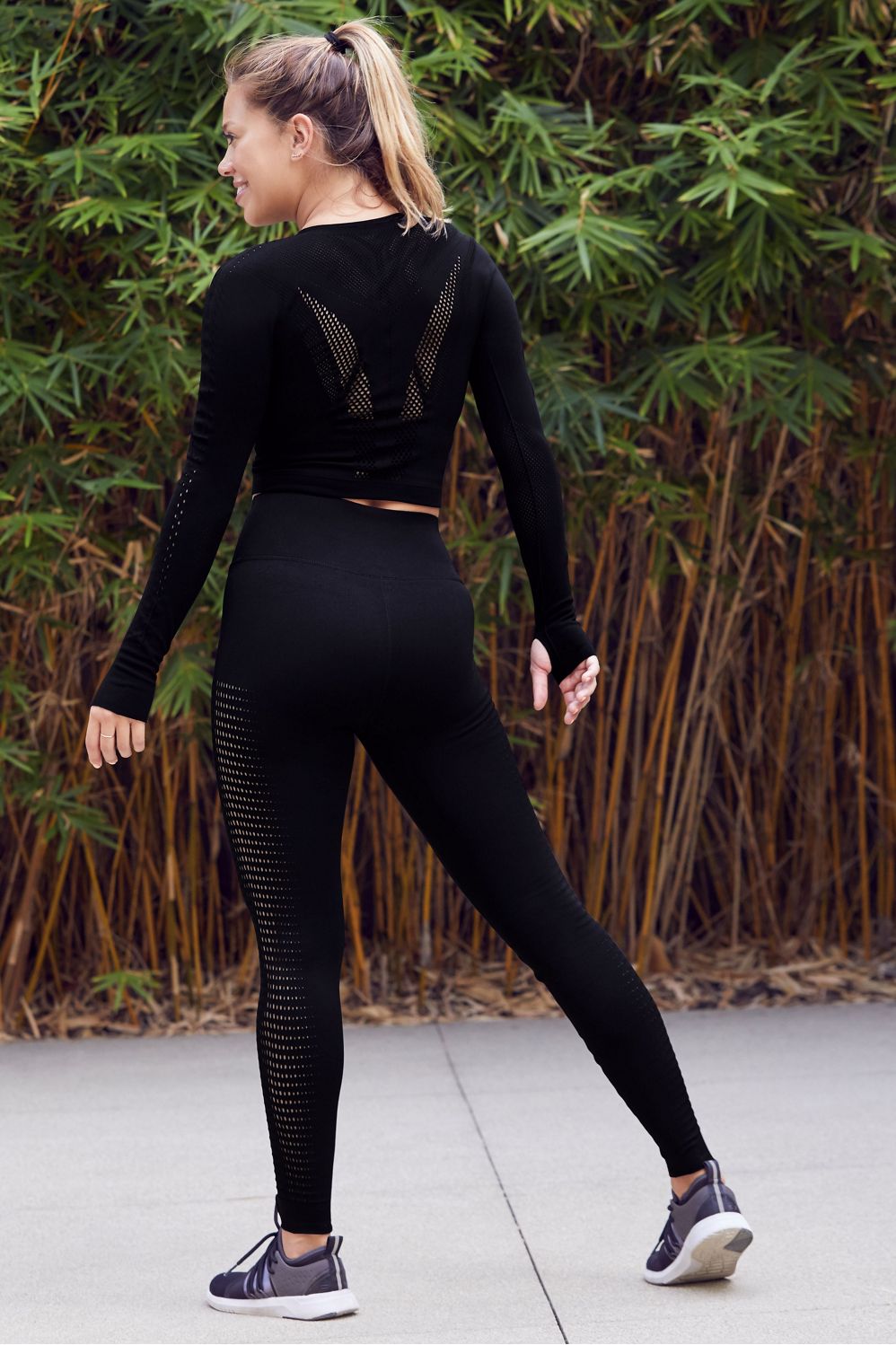 PERFECT FORM TOPS LONG SLEEVE 靴下セット Amazon.com: QINSEN Workout Sets for Women 2 Piece Seamless