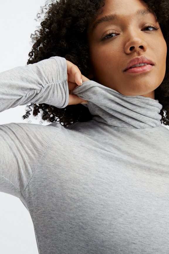Fabletics Jess Long-Sleeve Turtleneck Top Womens Light Grey