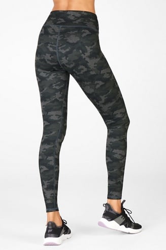 Fabletics, Pants & Jumpsuits, Fabletics Mid Rise Printed Powerhold Pink  Camo Cropped Leggings Small