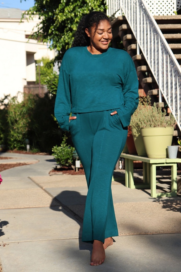 fabletics flare jogger