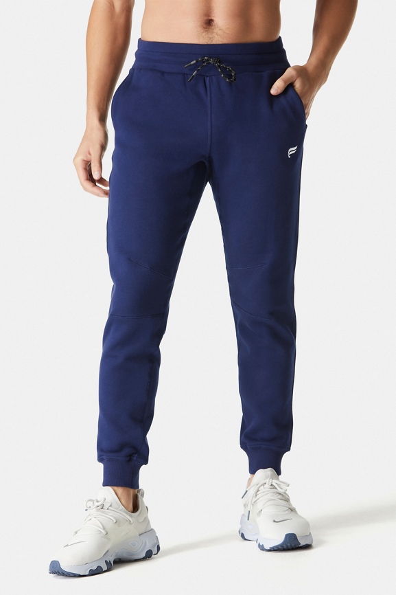  Fabletics Men's The Postgame Jogger, Running, Hiking,  Activewear, Athletic, Track, Cozy Fleece, S, Spring Leaf : Clothing, Shoes  & Jewelry