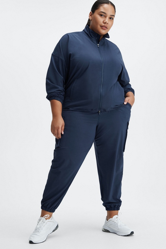 Sightseer Woven Cargo Pant - Fabletics