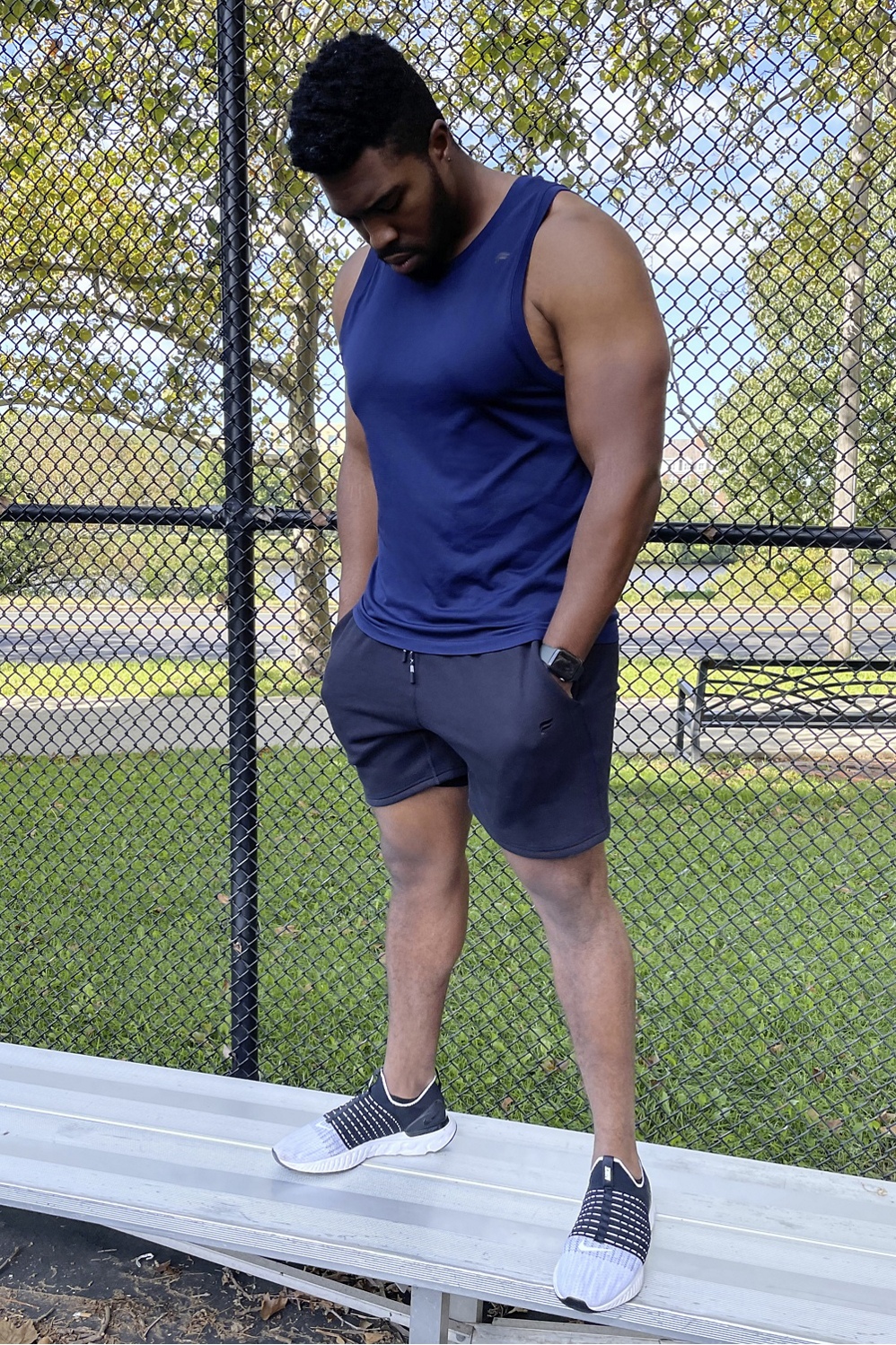 Fabletics Men's The Postgame Short, Lounge, Elastic Waist, Loose Fit,  Casual, Comfortable, Cozy Fleece, Classic Blue, Small : :  Clothing, Shoes & Accessories
