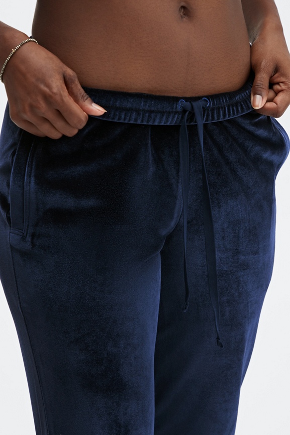 Daria Velour Joggers Fabletics