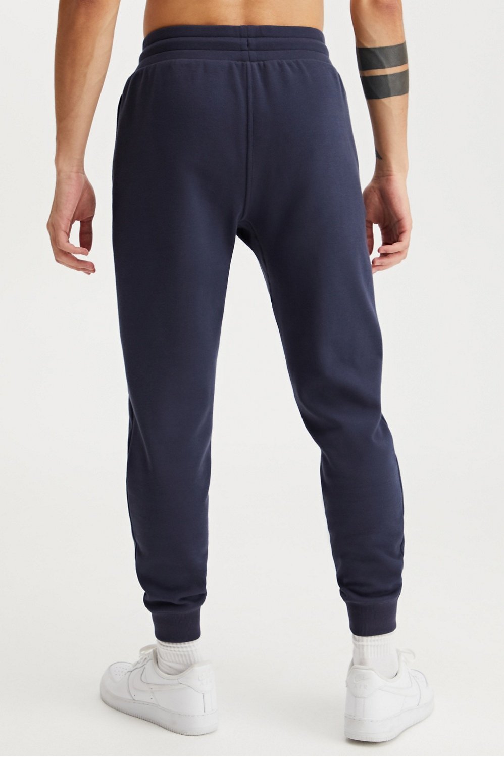Fabletics Men The Go-To Jogger male Stone Blue Size