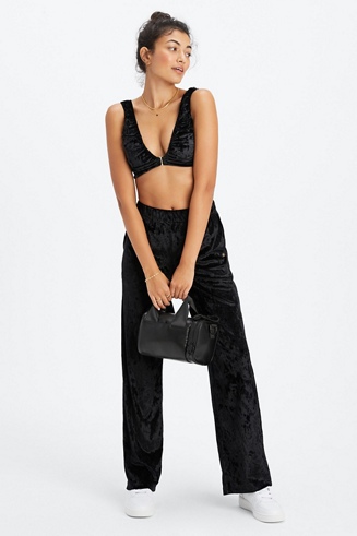 Go-To Crushed Velour Wide Leg Pant - Fabletics