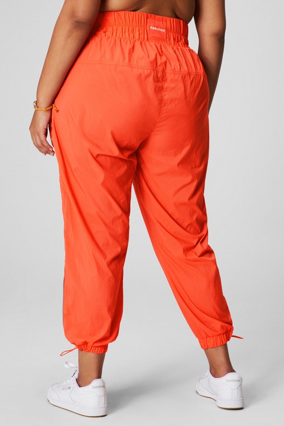 Ultra High-Waisted Piped Nylon Pant - Fabletics