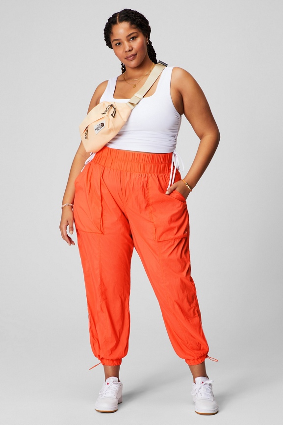 Ultra High-Waisted Piped Nylon Pant - Fabletics Canada