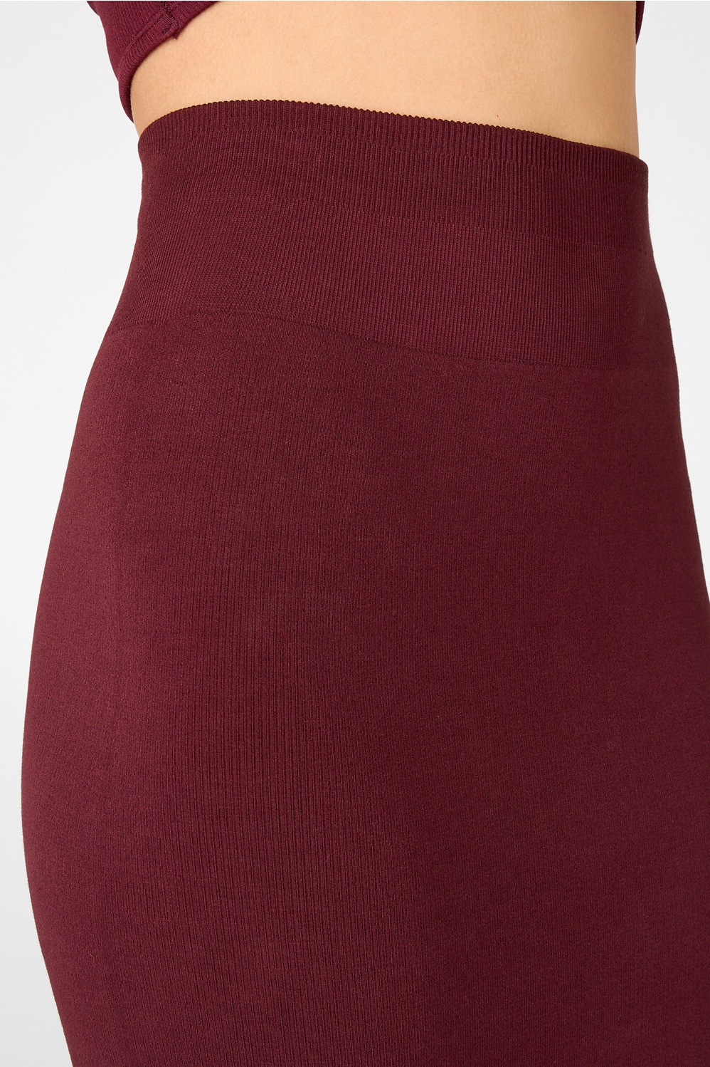 Fabletics Kinsley High-Waisted Ribbed Seamless Skirt Port Wine Size 10 RRP £ 44
