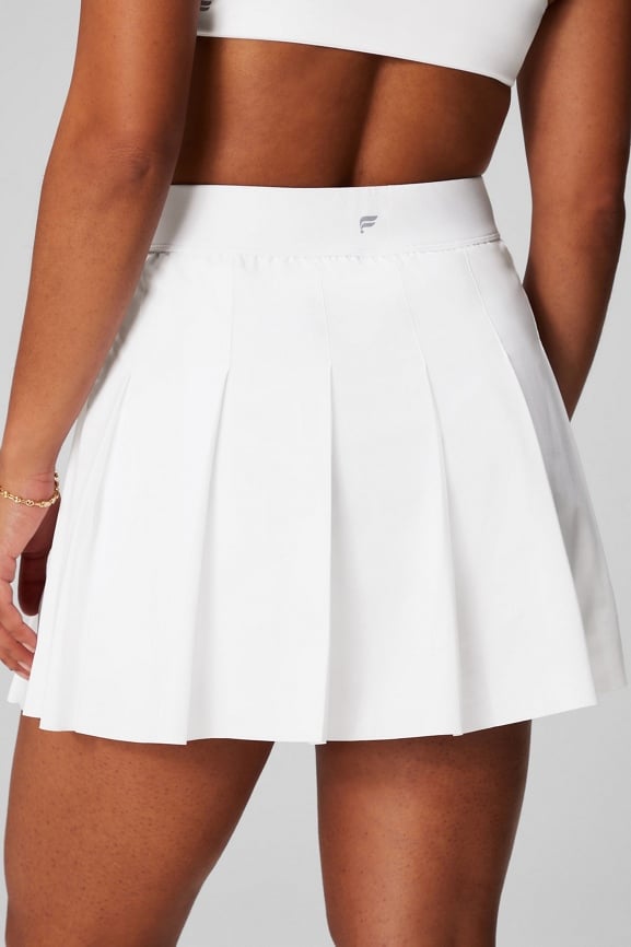 pleats skirt white