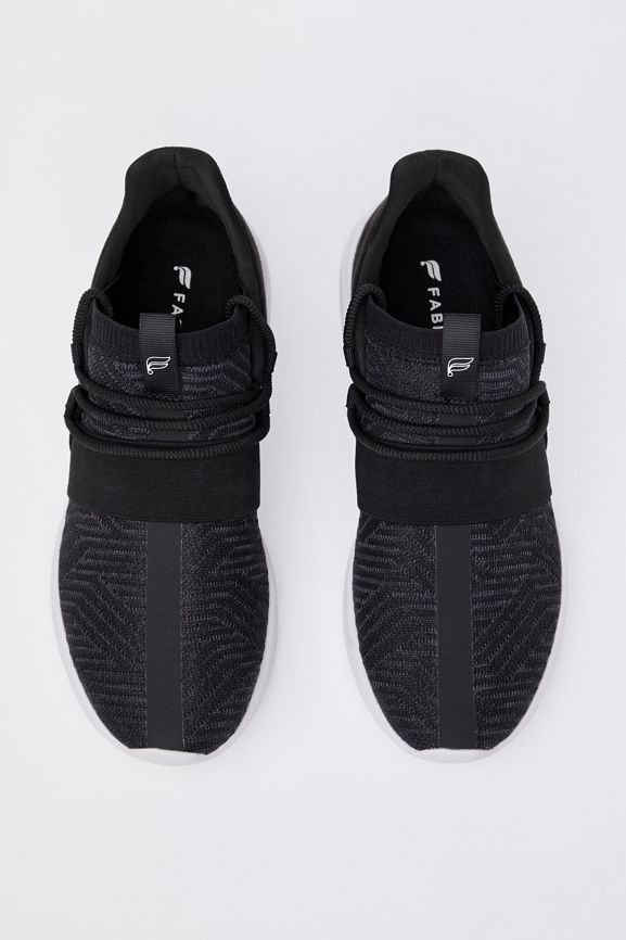 fabletics zuma sneaker