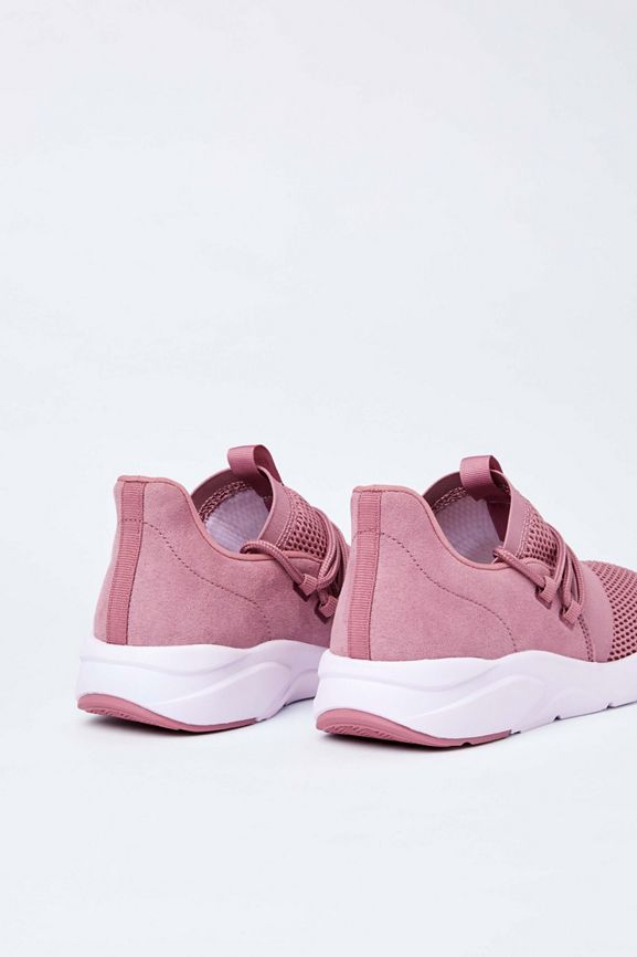 fabletics zuma sneaker