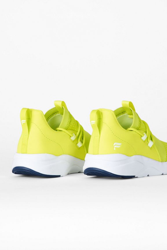 fabletics zuma sneaker