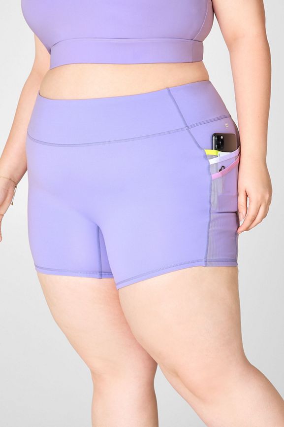 Fabletics Trinity Mid Rise Pocket Short 5 Womens Abyss Porter Daisy/Pink  Dust plus Size 2X